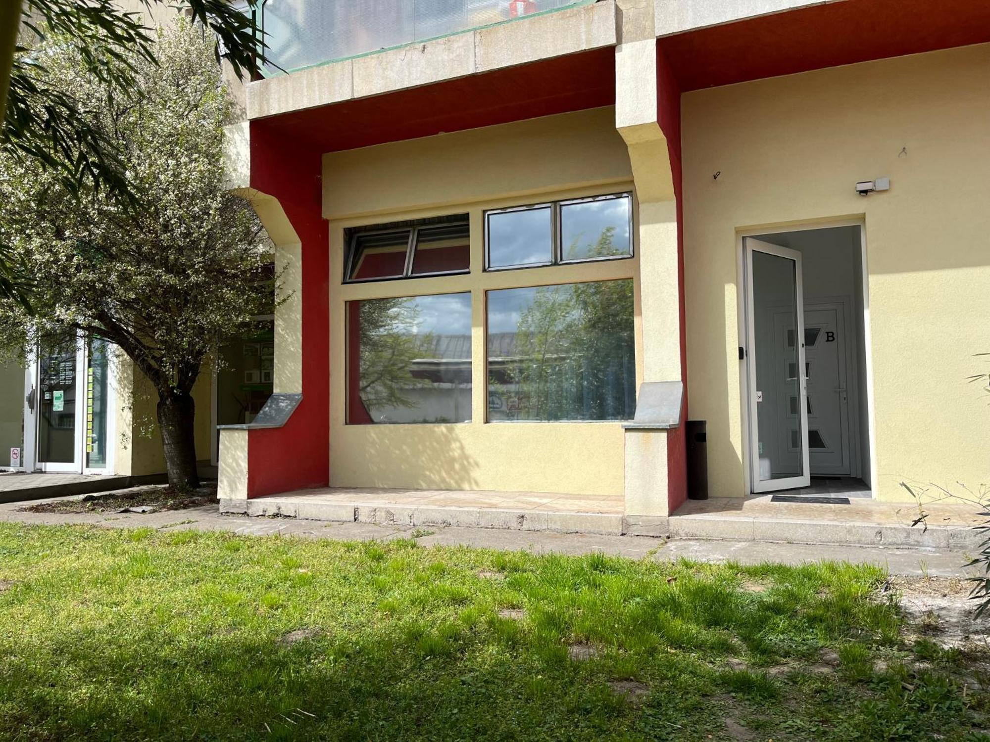 Centr00M Apartman Dunafoldvar Phòng bức ảnh